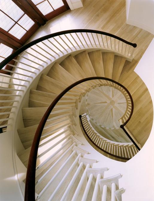 楼梯由Nicholaeff Architecture + Design设计，Rogers建造 & Marney
